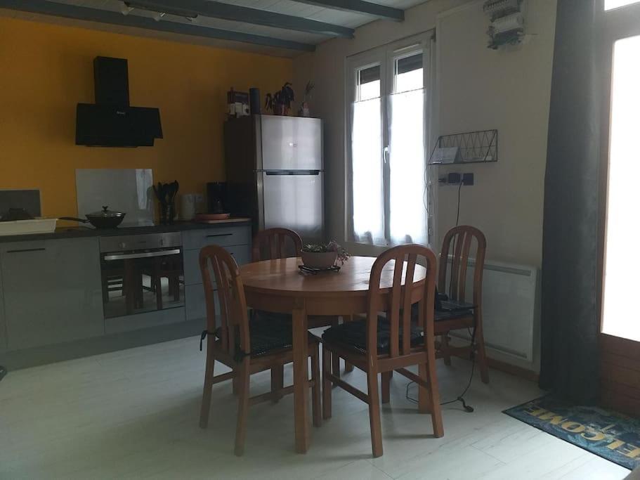 Maison De Ville Avec Patio เลออาฟร์ ภายนอก รูปภาพ