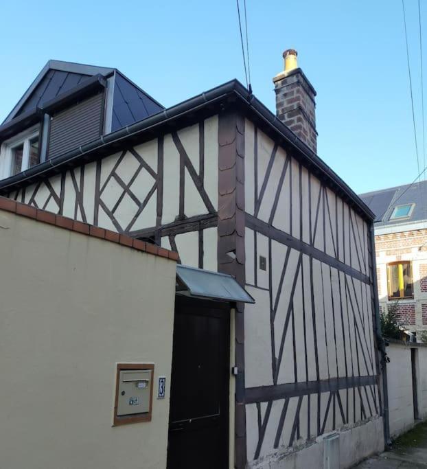 Maison De Ville Avec Patio เลออาฟร์ ภายนอก รูปภาพ